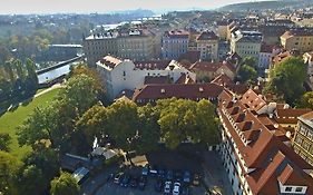 Pytloun Old Armoury Hotel Prague